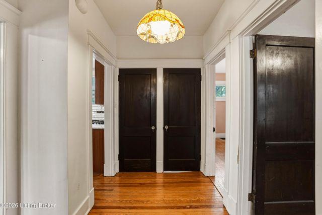 1753 Shady Ln, Louisville, KY 40205