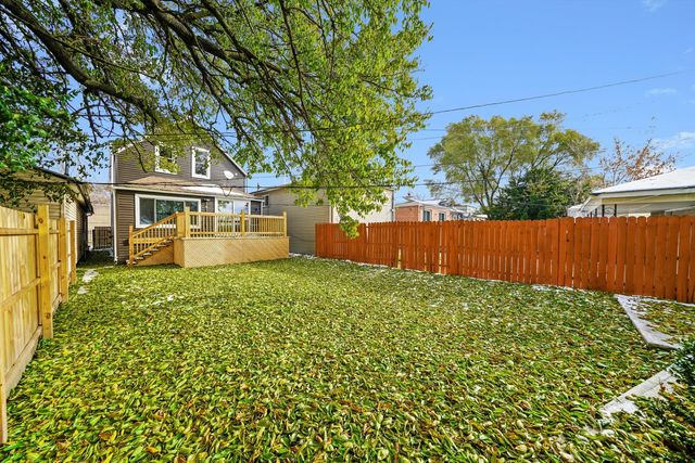 7918 S Anthony Avenue, Chicago, IL 60619