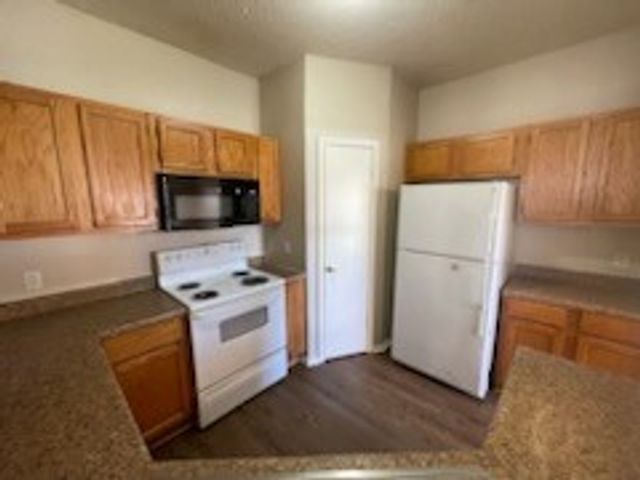 1232 Wheatfield Drive, Mesquite, TX 75149