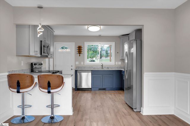 105 Club View Drive, Greenville, SC 29609