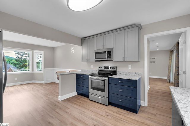 105 Club View Drive, Greenville, SC 29609
