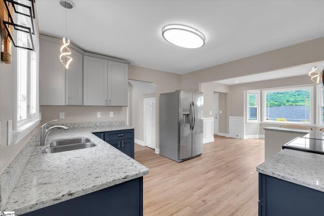 105 Club View Drive, Greenville, SC 29609