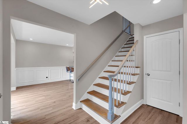 105 Club View Drive, Greenville, SC 29609
