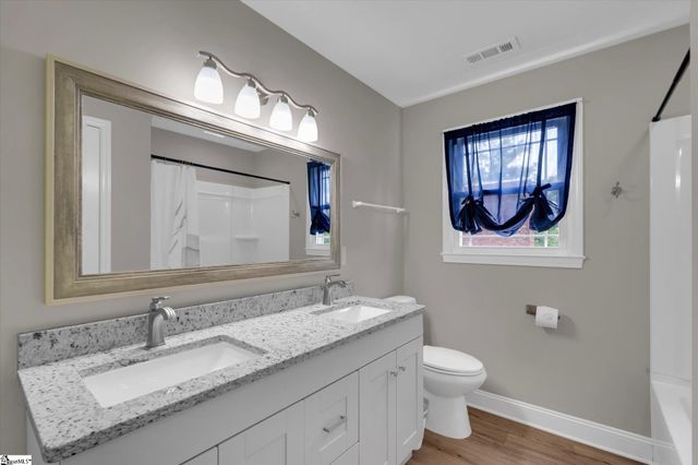 105 Club View Drive, Greenville, SC 29609