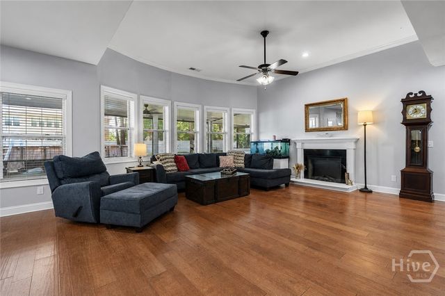 214 Cypress Lakes Drive, Bloomingdale, GA 31302