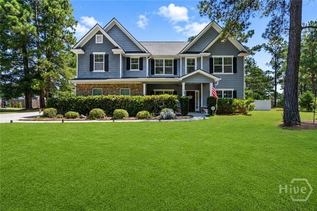 214 Cypress Lakes Drive, Bloomingdale, GA 31302