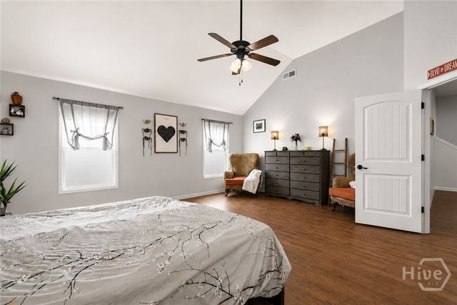 214 Cypress Lakes Drive, Bloomingdale, GA 31302