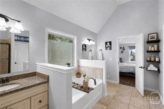 214 Cypress Lakes Drive, Bloomingdale, GA 31302