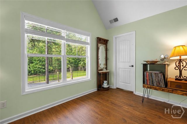 214 Cypress Lakes Drive, Bloomingdale, GA 31302