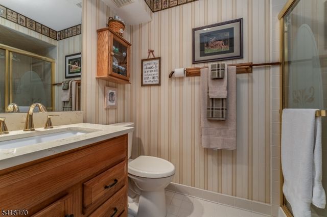 183 Milkweed Ct, Readington Twp., NJ 08887