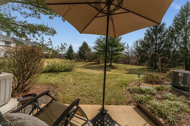 183 Milkweed Ct, Readington Twp., NJ 08887