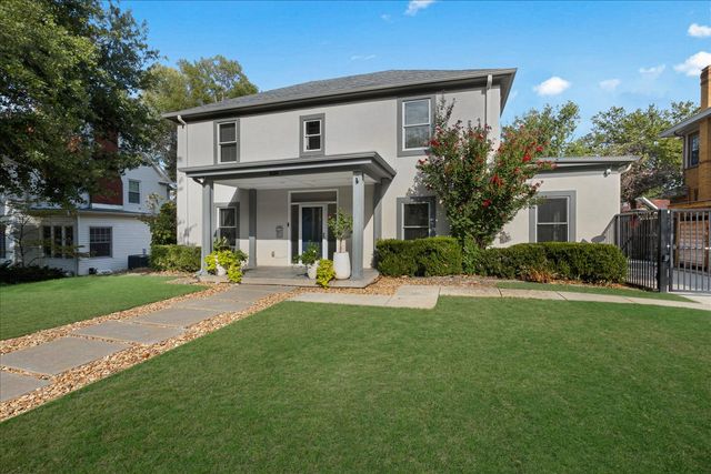 1215 S Owasso Avenue, Tulsa, OK 74120
