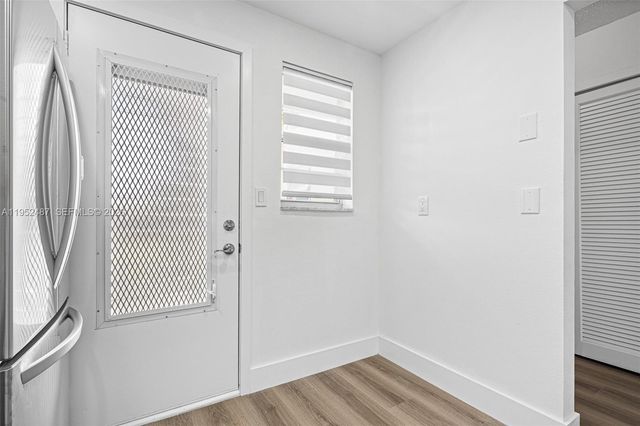 901 NE 14th Ave 205, Hallandale Beach, FL 33009