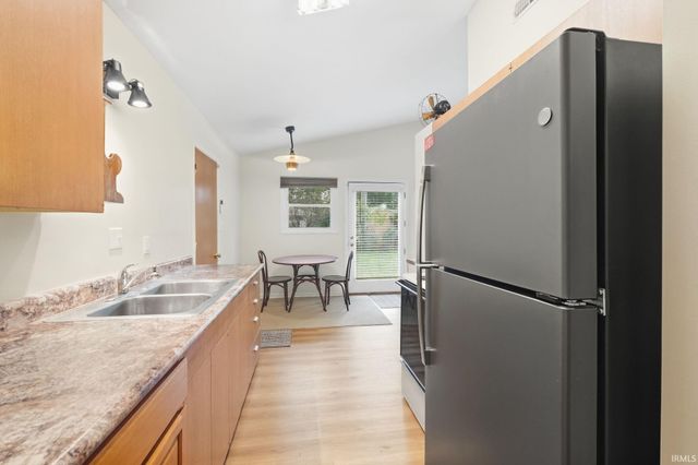 3526 Owaissa Way, Fort Wayne, IN 46809