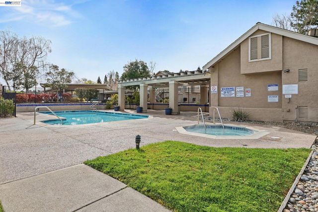 3683 CROW CANYON RD, San Ramon, CA 94583