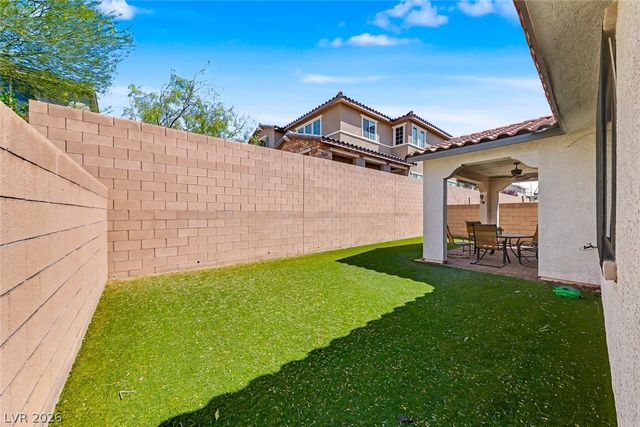568 Our Heritage Street, Henderson, NV 89011