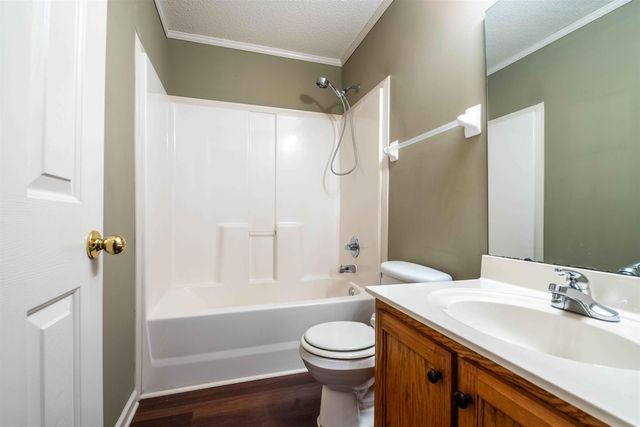 1202 LEMASA DR, Cordova, TN 38018