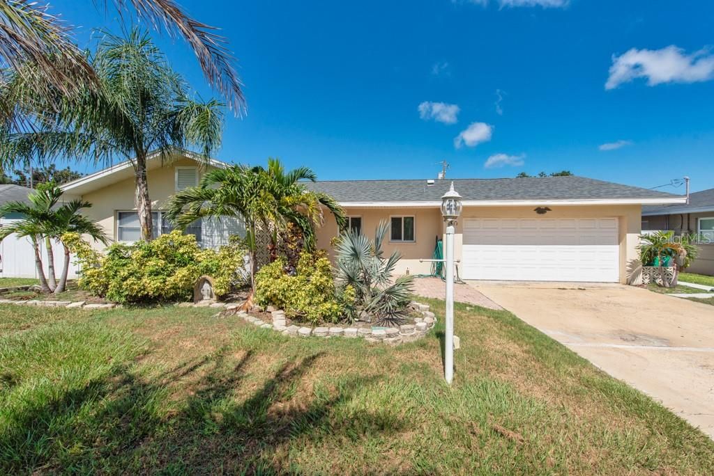 8972 111TH STREET, Seminole, FL 33772