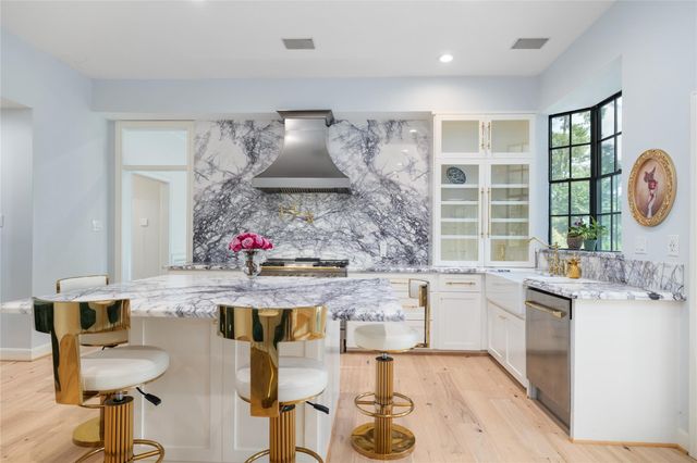 17003 Creeksouth Road, Houston, TX 77068