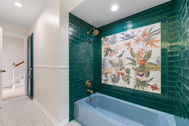 17003 Creeksouth Road, Houston, TX 77068