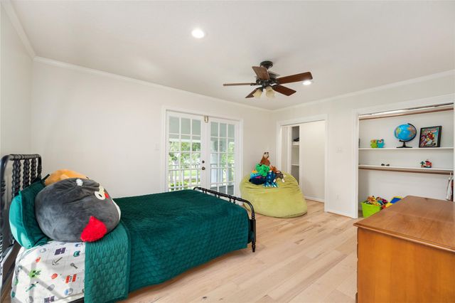 17003 Creeksouth Road, Houston, TX 77068