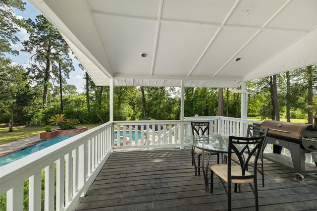 17003 Creeksouth Road, Houston, TX 77068