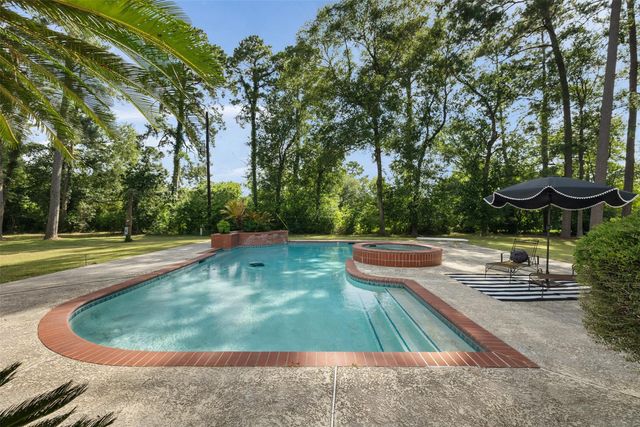 17003 Creeksouth Road, Houston, TX 77068