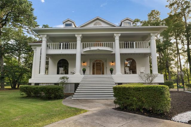 17003 Creeksouth Road, Houston, TX 77068
