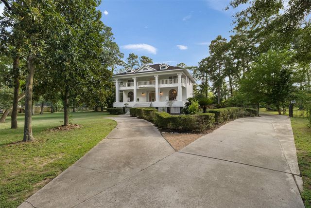 17003 Creeksouth Road, Houston, TX 77068