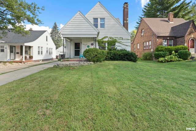 805 W FORREST HILL Avenue, Peoria, IL 61604