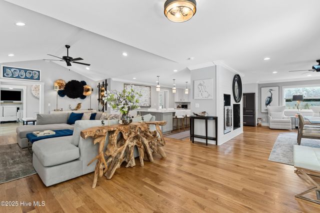 1709 Hawthorne Road, Wilmington, NC 28403