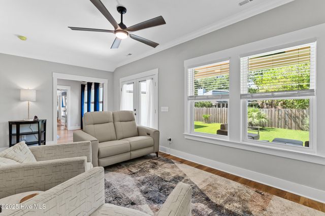 1709 Hawthorne Road, Wilmington, NC 28403