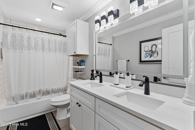 1709 Hawthorne Road, Wilmington, NC 28403