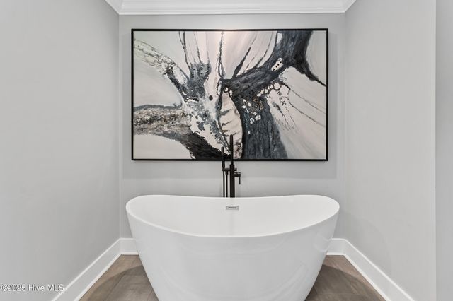 1709 Hawthorne Road, Wilmington, NC 28403