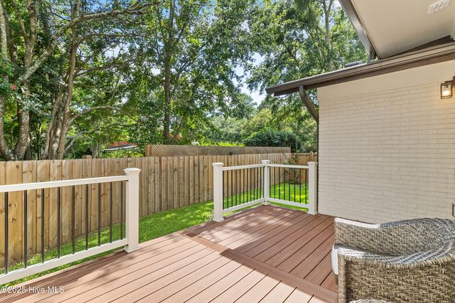 1709 Hawthorne Road, Wilmington, NC 28403