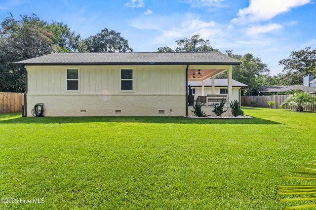 1709 Hawthorne Road, Wilmington, NC 28403