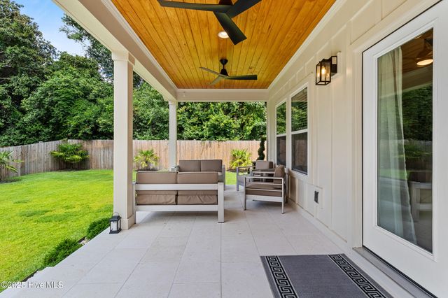 1709 Hawthorne Road, Wilmington, NC 28403