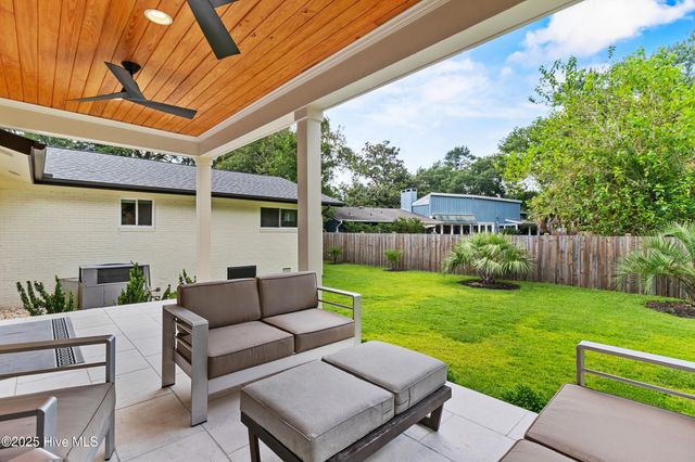 1709 Hawthorne Road, Wilmington, NC 28403