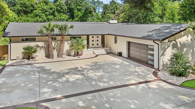 1709 Hawthorne Road, Wilmington, NC 28403