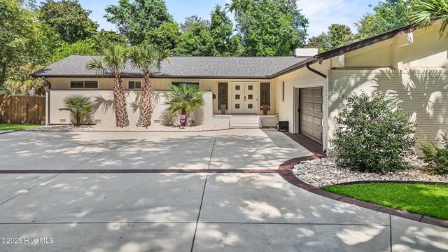 1709 Hawthorne Road, Wilmington, NC 28403