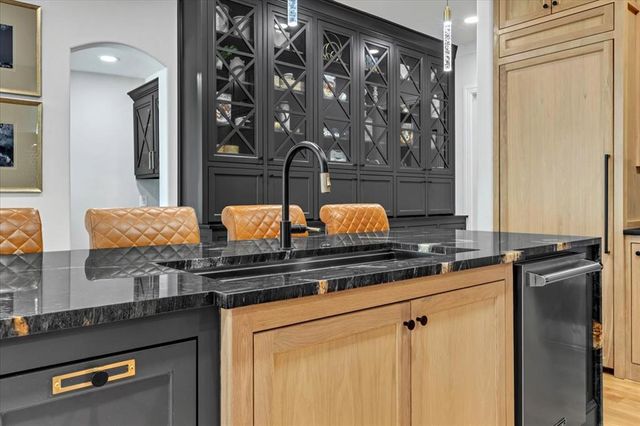 14616 Mistletoe Drive, Oklahoma City, OK 73142