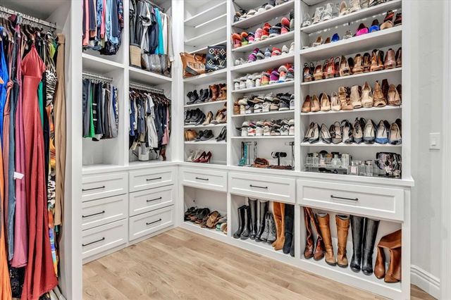 14616 Mistletoe Drive, Oklahoma City, OK 73142