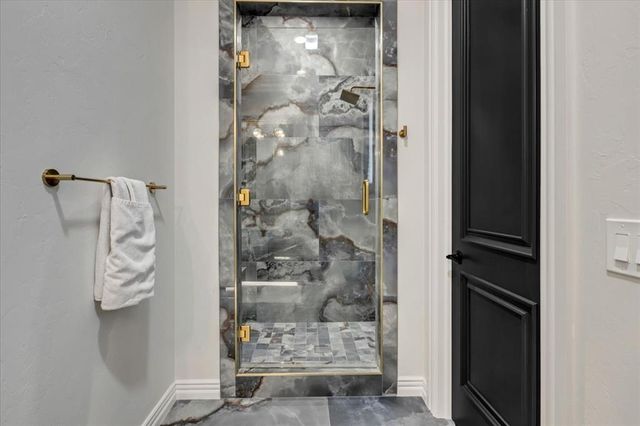 14616 Mistletoe Drive, Oklahoma City, OK 73142