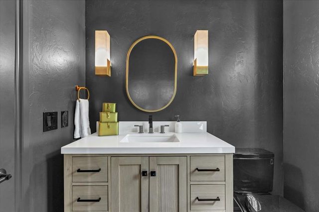 14616 Mistletoe Drive, Oklahoma City, OK 73142