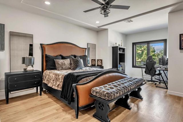 14616 Mistletoe Drive, Oklahoma City, OK 73142