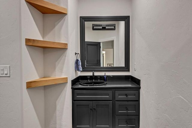 14616 Mistletoe Drive, Oklahoma City, OK 73142