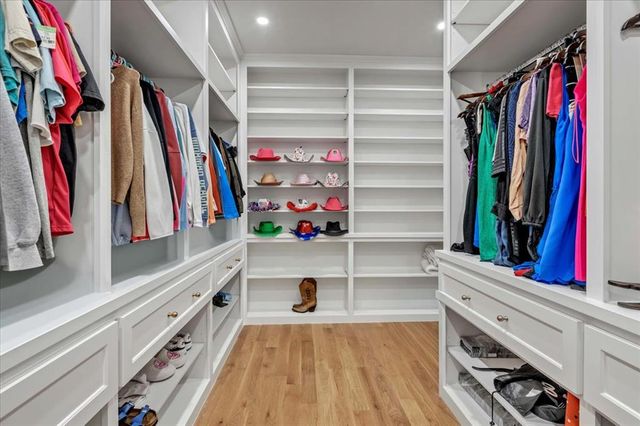 14616 Mistletoe Drive, Oklahoma City, OK 73142