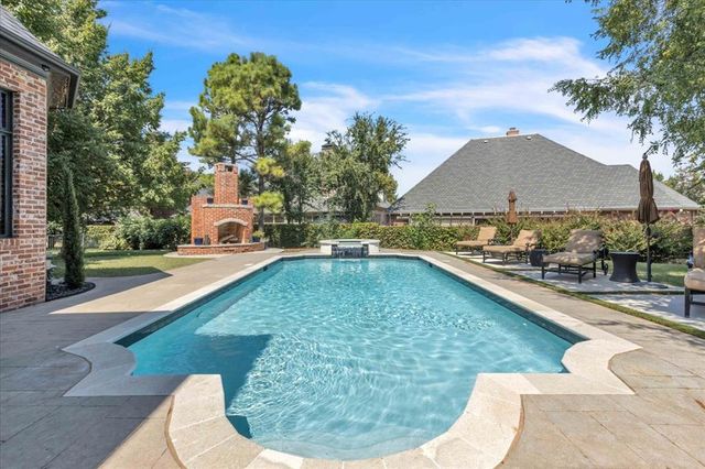 14616 Mistletoe Drive, Oklahoma City, OK 73142