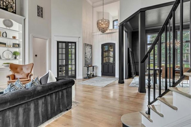 14616 Mistletoe Drive, Oklahoma City, OK 73142