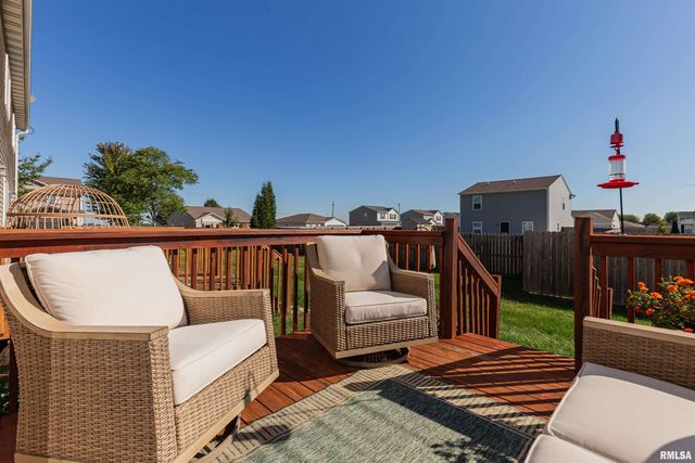 1729 Jenna Drive, Davenport, IA 52804